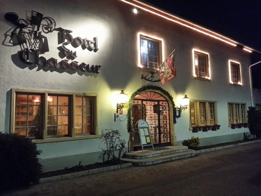 Hotel Du Chasseur Enges Eksteriør billede